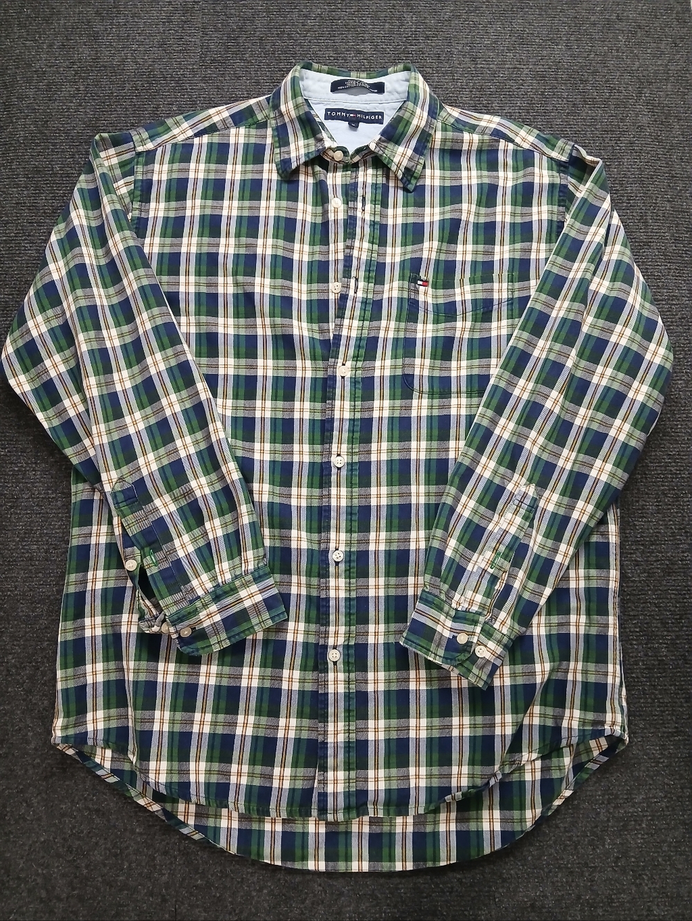 Tommy Hilfiger Men's SZ MED. Green, Blue & White Plaid Button-Down L/S Shirt